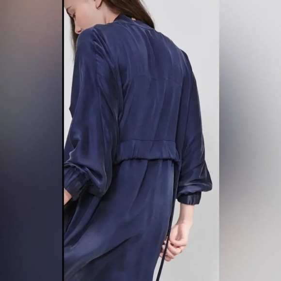 Lunya Washable Silk Robe Deep Blue Size Medium - Picture 2 of 6